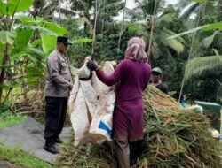 Cipta Kondisi Ramadhan 1445 H, Polsek Sukadana Polres Ciamis Giat Kunjungan Silaturahmi kepada Warga Dusun Sukamaju Desa Sukadana