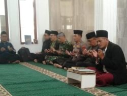 Polsek Panjalu Polres Ciamis Safari Ramdahan Jalin Silaturahmi dengan Masyarakat Desa Sukamantri