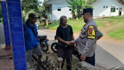 Cipkon Jelang Hari Raya Idul Fitri, Polsek Sukadana Koorkom ke Warga Sukadana