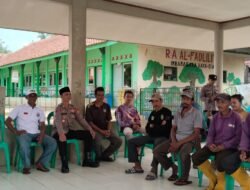 Jumat Curhat, Polsek Ciamis Ngobrol Bareng Warga Baregbeg