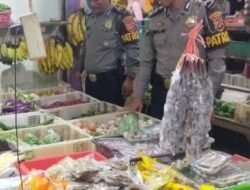 Satuan Samapta Patroli ke Pasar Manis Cegah Kecurangan Penimbunan Bahan Pokok