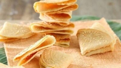 Kue Semprong: Jajanan Tradisional yang Melegenda