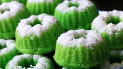 Kue Putu Ayu merupakan primadona jajanan tradisional yang masih digemari di Indonesia