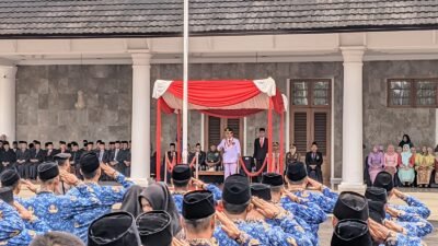 Upacara peringatan hari Otonomi Daerah tingkat Kabupaten Ciamis. Foto: Febri/berandapersitiwa