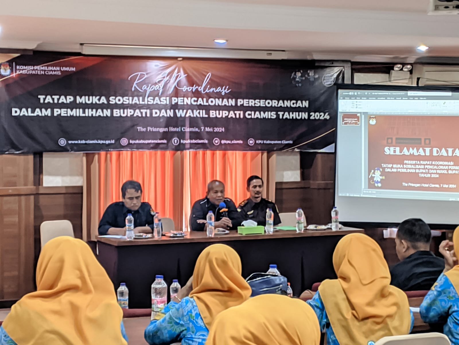 KPU Ciamis sosialisasikan pencalonan perseorangan Pilkada Ciamis 2024. Foto: Febri/berandaperistiwa