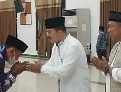 Pemberangkatan Terakhir, Pj. Bupati Ciamis Lepas 295 Calon Jemaah Haji