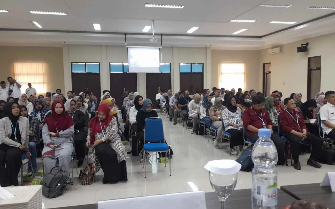 Pelatihan Digital Enterpreneurship Academy tingkatkan daya saing UMKM Ciamis di era digital. Image Credit: Diksinasinews.co.id