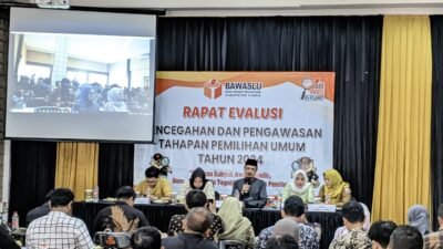 Bawaslu Ciamis menggelar Rapat Evaluasi Pencegahan dan Pengawasan Pemilu 2024. Foto: Febri/berandaperistiwa