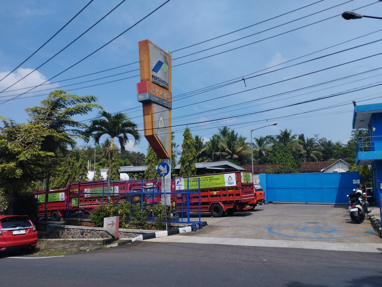 SPPBE milik PT. Warung Jeruk Sumber Gas di jalan lingkar selatan Desa Ciharalang Kabupatem Ciamis. Foto: Febri/berandaperistiwa