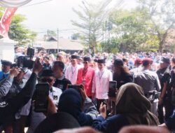 Herdiat-Yana Resmi Mendaftar ke KPU Ciamis, Diarak Ribuan Pendukung