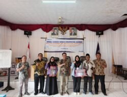 Serap DBHCHT, Disnaker Ciamis Latih 25 Peserta Menjahit dan Bagikan Mesin Jahit Gratis