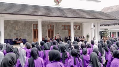 508 Mahasiswa Unigal Ciamis Terjun KKN, Siap Jadi Agen Perubahan di 17 Desa. (Foto: Diskominfo Ciamis)