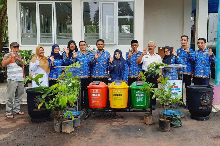 Pemkab Ciamis Apresiasi Penggiat Lingkungan pada Hari Jadi ke-383. (Foto: Ist)