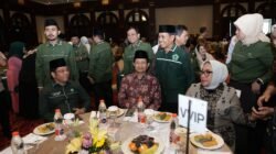 Ketum PP ISNU kamaruddin Amin (kiri) duduk semeja dengan Menteri Agama Nasaruddin Umar (tengah) dan menteri PPPA Arifah Choiri Fauzi (kanan). (Foto: Tim Media PP ISNU)