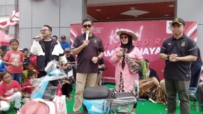 Karnaval Jayanti 2025: Budaya, Hiburan, dan Doorprize Mengguncang Lapangan Kecamatan. (Foto: Media lintascakrawalanews)