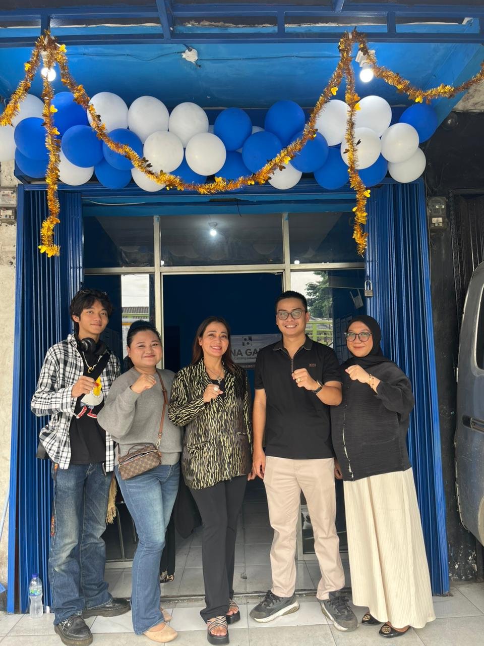 Foto Team BIGSE menghadiri peresmian BINA Gadai