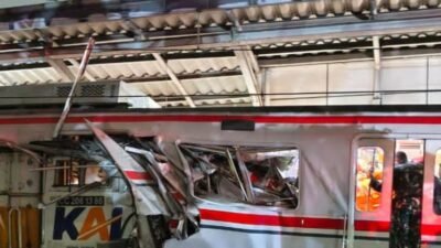 KA Argo Bromo Anggrek, KRL Bekasi Timur