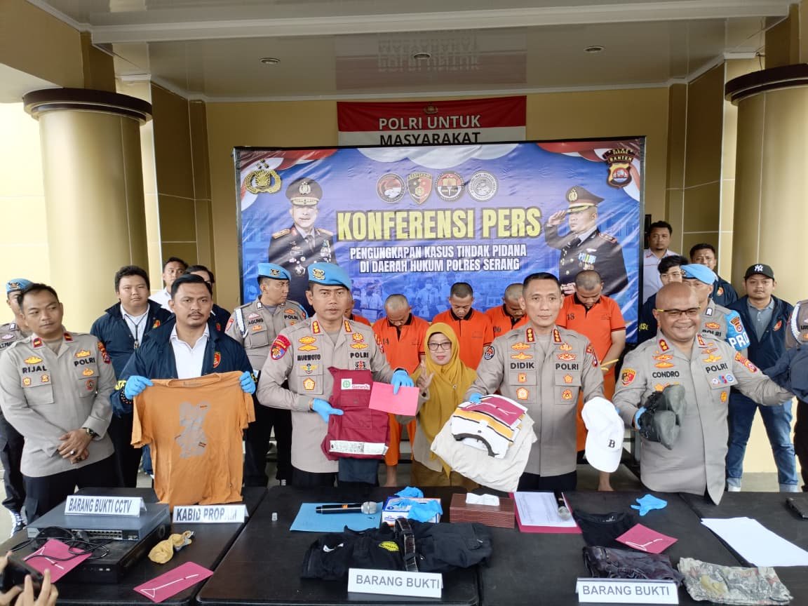 Konferensi Pers Polres Serang Tetapkan 5 Tersangka Pengeroyokan Wartawan dan Staf KLH di Pabrik Timah