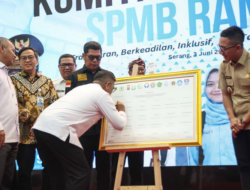 Tegas Berantas Titip Siswa, Andra Soni Dorong SPMB Ramah dan Perluas Sekolah Gratis di Banten