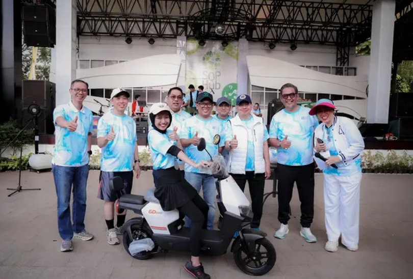Foto bersama gubernur Andra Soni